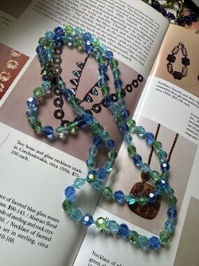 Vintage Faceted Blue & Green Glass or better Bead Necklace preowned